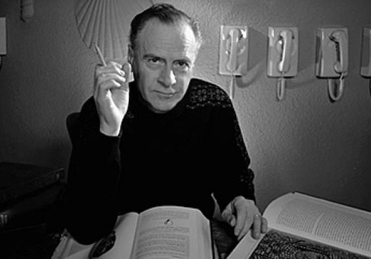 Google Pasang Doodle Marshall McLuhan yang Meramalkan Internet