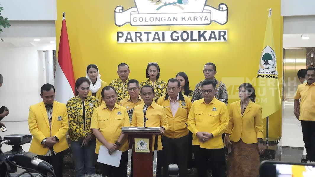 Bahlil Sempat Buka Kemungkinan Masukkan Jokowi dan Gibran di Kepengurusan Golkar