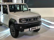 Tampil Lebih Eksklusif, Suzuki Jimny 5-door White Rhino Edition Meluncur di GJAW 2024