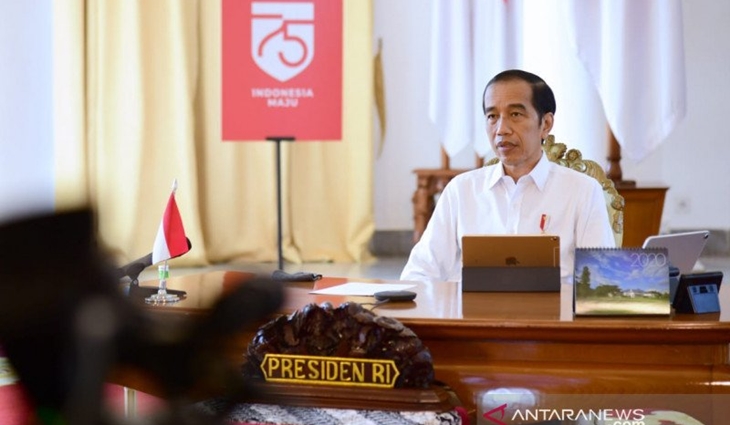 Di Depan Kader Gerindra, Jokowi Ajak Bekerja Sama Bangkitkan Indonesia dari Krisis