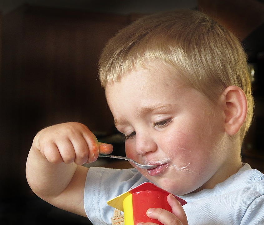 Picky eater biasanya terjadi saat anak memasuki masa pra sekolah (Pixabay/anaterate)