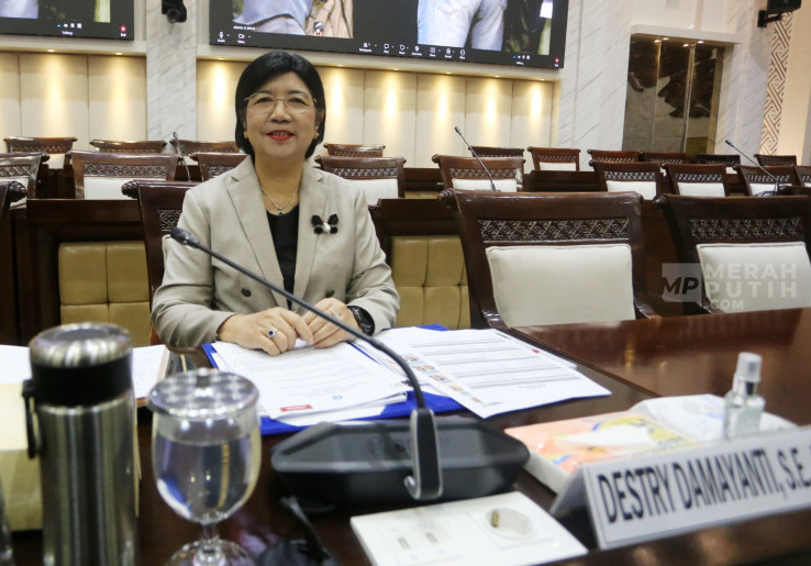 Destry Damayanti Resmi Jadi Gubernur BI, Perempuan Pertama Pimpin Bank Indonesia