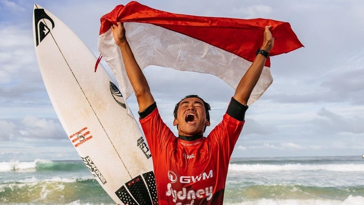Mengenal Rio Waida, Peselancar Indonesia Juara Sydney Surf Pro 2022