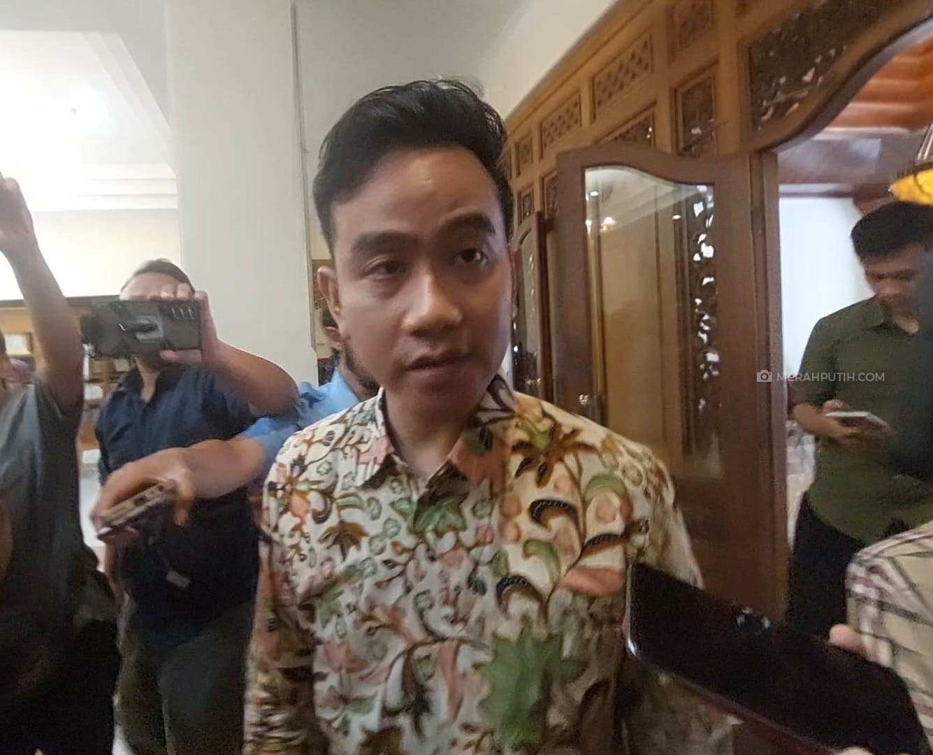 Gibran Sebut Pertemuan Jokowi dan Megawati Bisa Bikin Kader PDIP Sangat Senang
