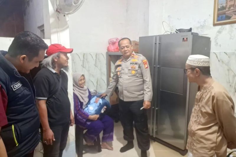 Warga Ingin Adopsi Bayi Ibu Meninggal dan Diduga Ditinggalkan Kakak di Pasar Minggu Jakarta
