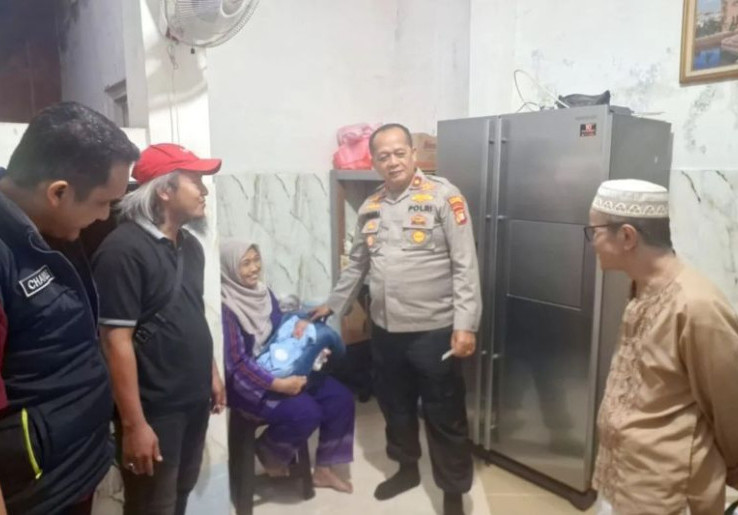 Warga Ingin Adopsi Bayi Ibu Meninggal dan Diduga Ditinggalkan Kakak di Pasar Minggu Jakarta
