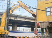 Flyover Latumeten Segera Dibangun, Pemkot Jakarta Barat Bongkar 17 Bangunan