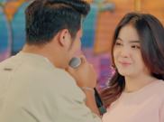 Lirik Lagu Nresnani Dinda Teratu feat Delva, Lengkap dengan Terjemahan dan Makna