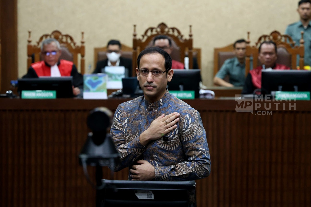 Eks Mendikbudristek Nadiem Makarim Divonis 10 Tahun Penjara dalam Kasus Korupsi Chromebook