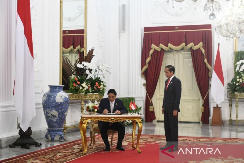Presiden Jokowi dan PM Vietnam Bahas Kerjasama Kendaraan Listrik dan Maritim
