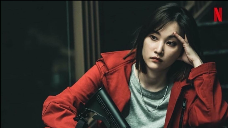 Jeon Jong-seo: Adegan Pembuka 'Money Heist: Korea' Tak Terlupakan