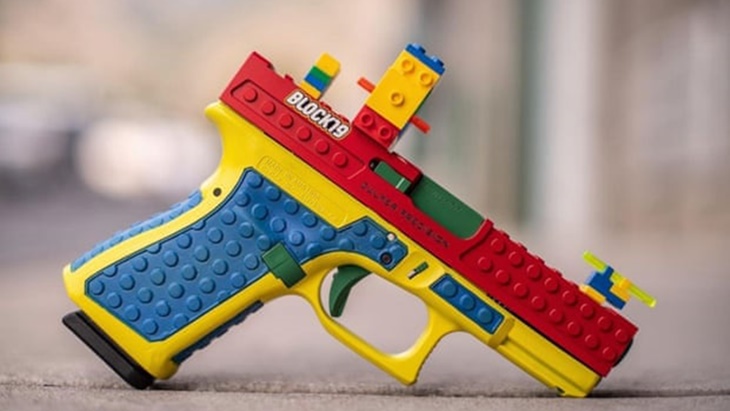 Buat Senjata Api Mirip Lego, Perusahaan ini Dikecam