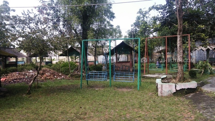 Taman yang kurang terawat (MP/Muchammad Yani)