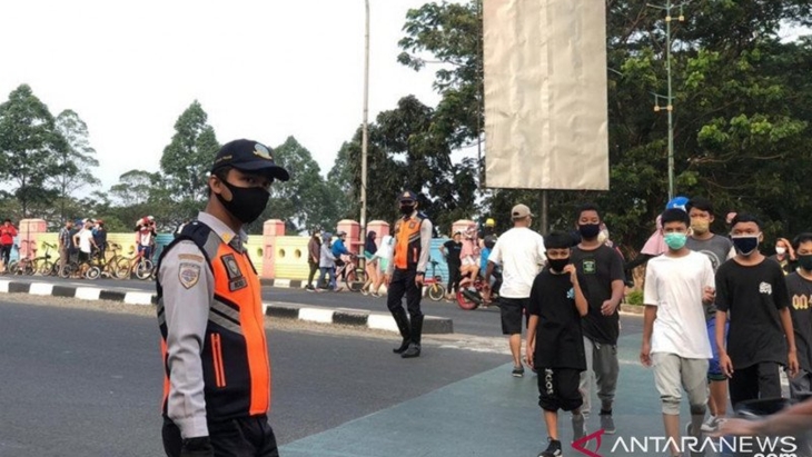 Tutup Fasilitas Indoor dan Outdoor, Pemprov DKI Imbau Warga Berolahraga di Rumah