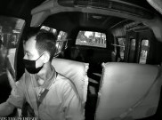 Terekam CCTV, Pengemudi Motor Aniaya Sopir Angkutan Feeder BST Diburu Polisi