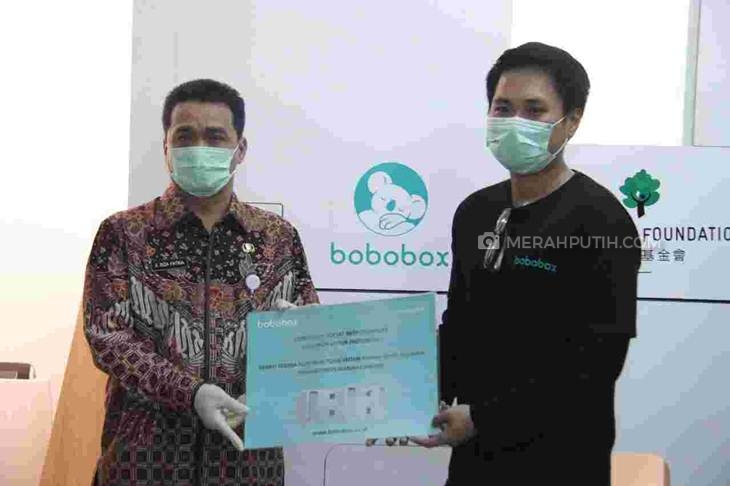 PT Bobobox Mitra Indonesia sumbangkan kamar tidur sementara untuk tenaga medis yang menangani pasien COVID-19. (Foto: MP/Asropih)