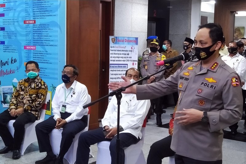 Kasus COVID-19 Melonjak, Wakapolri Tambah Personel Awasi Protokol Kesehatan