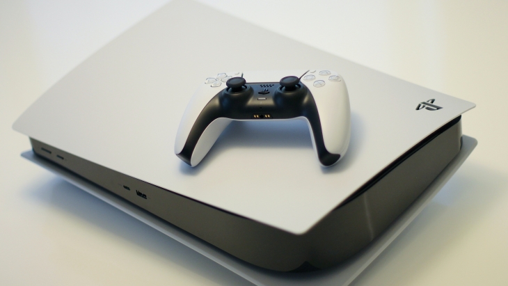 Sony Perkirakan Pasokan PS5 Belum Membaik hingga 2022