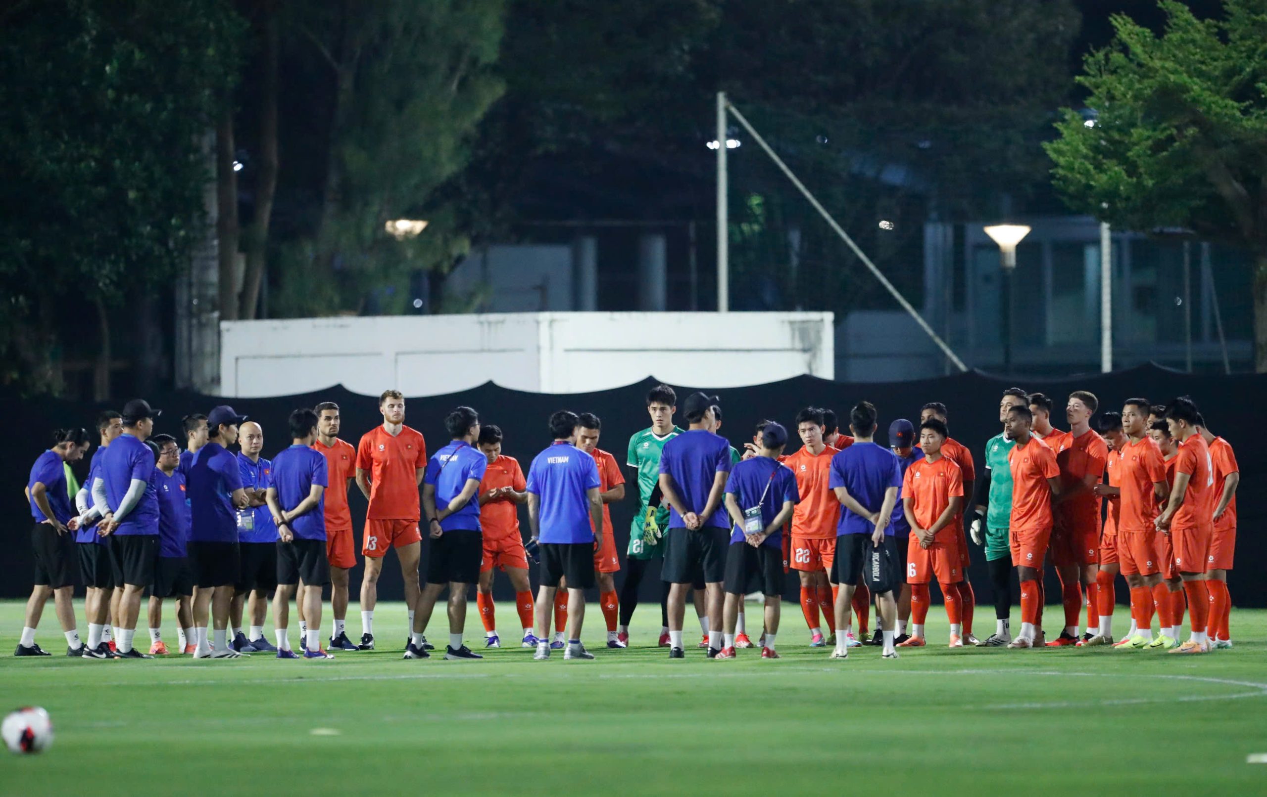 Timnas Vietnam Terancam Kehilangan 3 Pemain, Kim Sang-sik Pusing Jelang Lawan Malaysia
