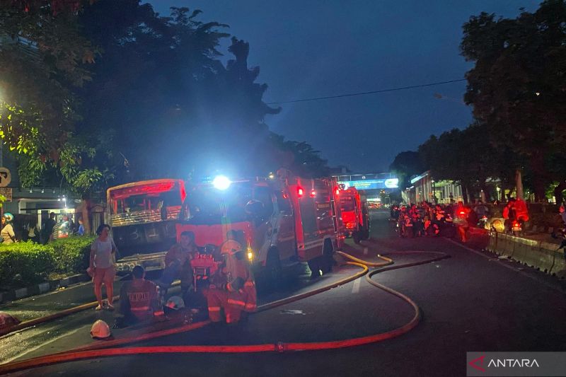 Markas Gegana Brimob Jakpus Bukan Sengaja Dibakar, Damkar Duga Akibat Sisa Puntung Rokok