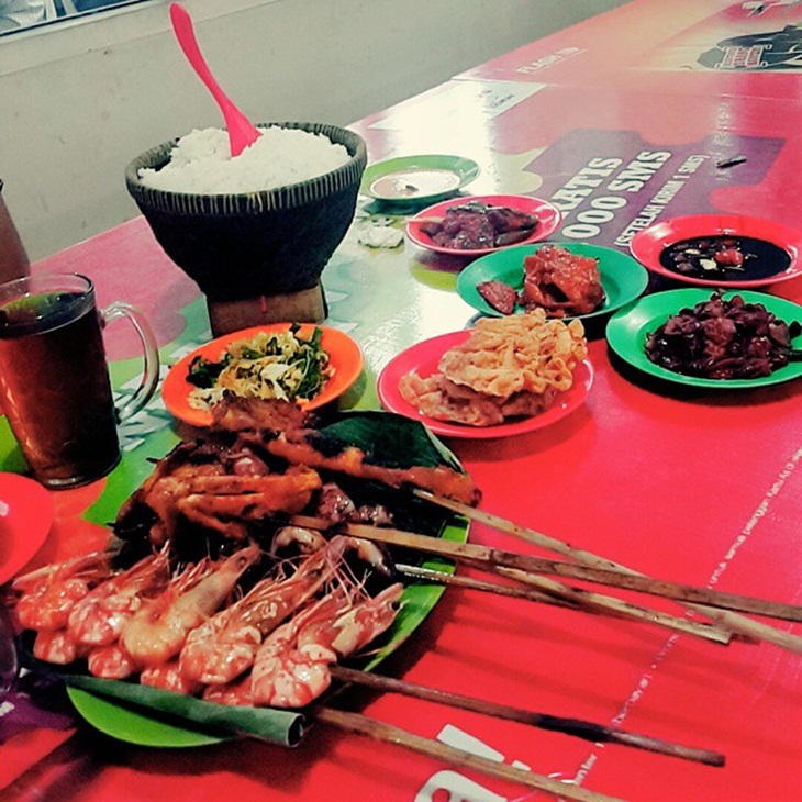 Rumah makan Bu Entin. (Foto: instagram.com/silvy.queen