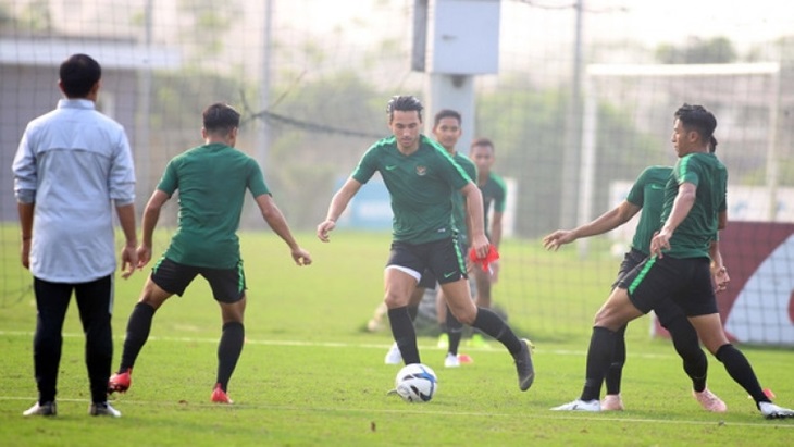 Gambaran Latihan Perdana Timnas Indonesia U-23 di Hanoi