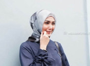 Sejak Berhijab, Fenita Arie Serasa Ulang Tahun Tiap Hari