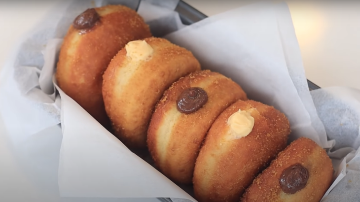 Resep dan Cara Mudah Membuat Bomboloni, Donat Viral Khas Italia