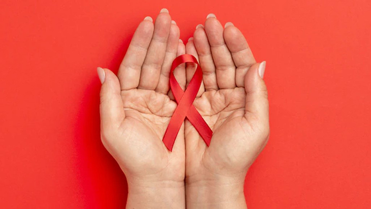 Prosedur Transplantasi untuk Leukemia Sembuhkan Pasien Tertua HIV 