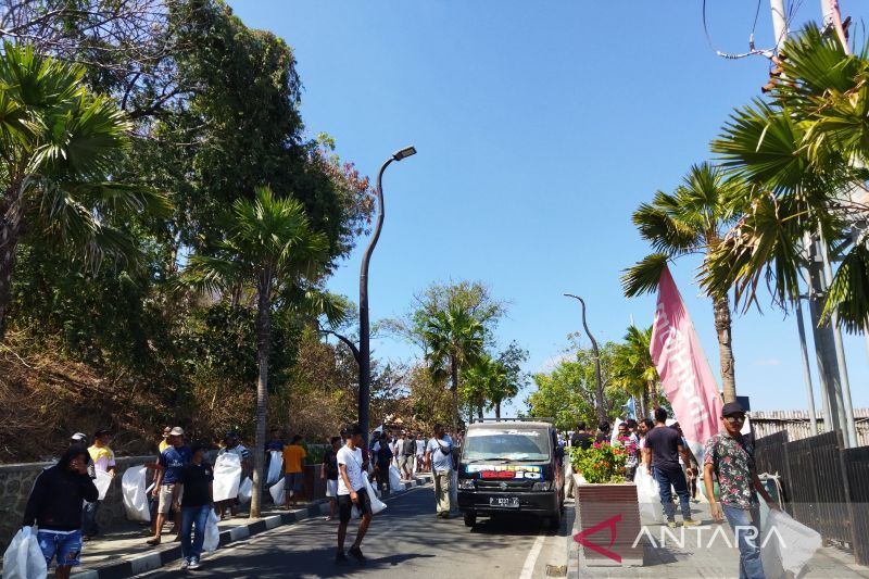Pelaku Wisata Labuan Bajo Mogok, Polisi Diminta Tidak Lakukan Tindakan Represif