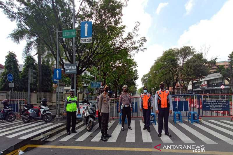 Perpanjangan PPKM Tanpa Target Bukti Pemerintah tak Akuntabel