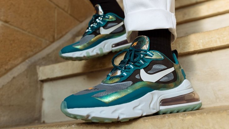 Nike Air Max 270 React 