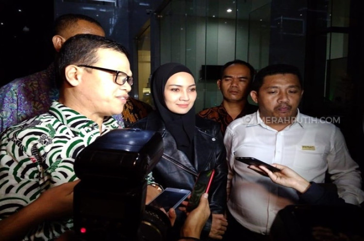 Lewat Steffy Burase, KPK Telusuri Dugaan TPPU Gubernur Aceh Irwandi Yusuf