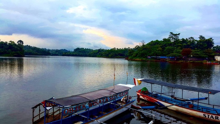 situ gede tasikmalaya rakit