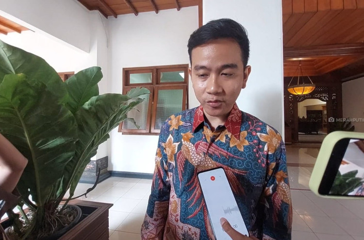 Absen Pengumuman Cawapres Prabowo, Gibran: Saya Selesaikan Pekerjaan di Solo