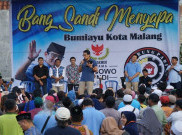 Adukan Nasib, Sumiati Keluhkan Mahalnya Harga Sembako Kepada Sandiaga 