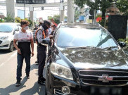 Larangan Mudik, Kendaraan dari Luar Jateng Diputar Balik