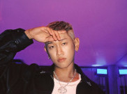 Lirik Lagu 'UP ALL NITE' dari Crush, Baru Saja Rilis Album Bertajuk FANG