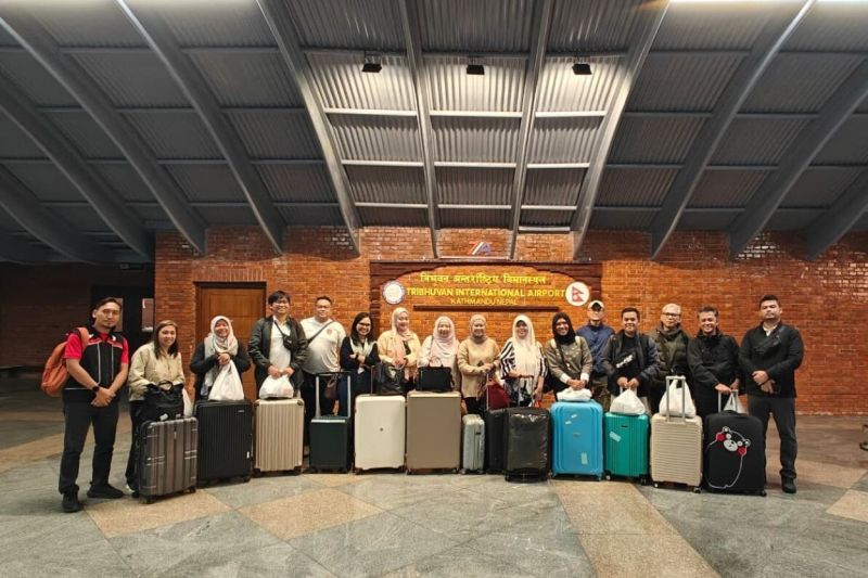  Puluhan WNI Dievakuasi Dari Nepal, Ratusan Orang Masih Bertahan