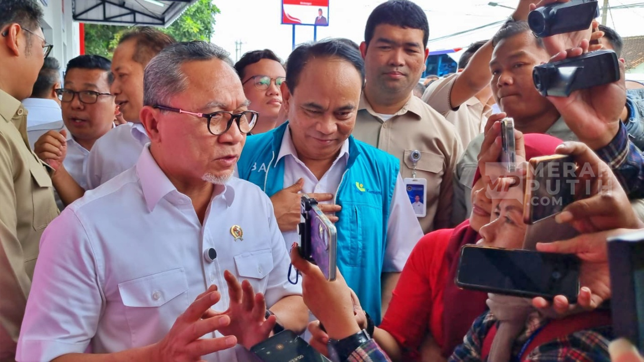 Tinjau Koperasi Merah Putih di Klaten, Zulhas: Presiden Prabowo Siap Resmikan 21 Juli 2025