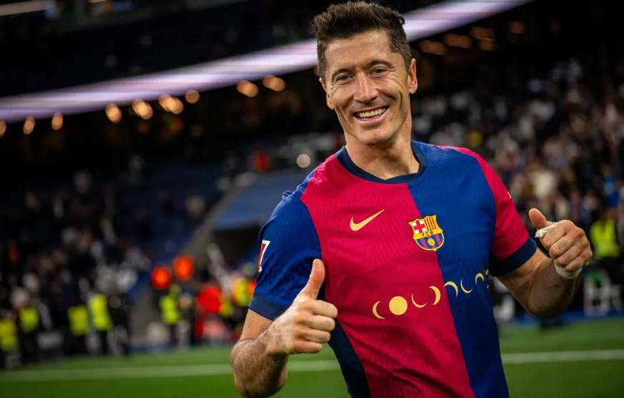 Robert Lewandowski Resmi Merapat ke Chicago Fire, Fabrizio Romano Bocorkan Jadwal Peresmian di MLS