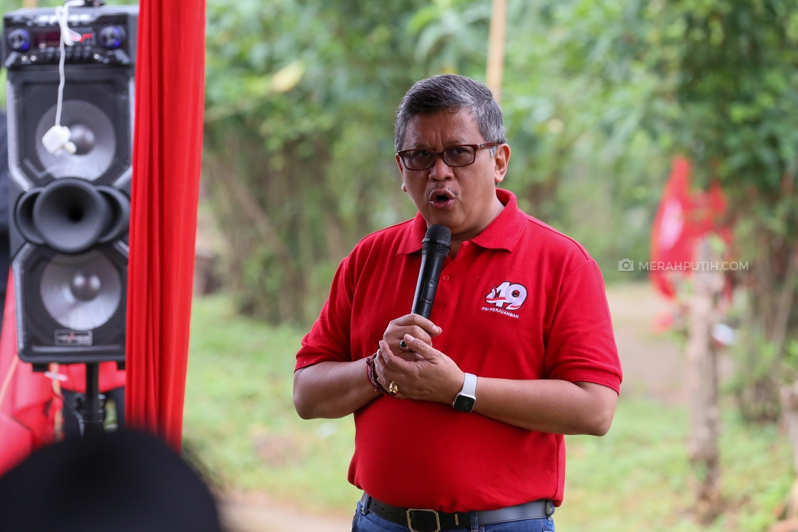 PDIP Rayakan Imlek, Hasto Singgung Pembumian Pancasila Saat Usung Ahok
