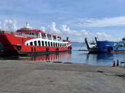 TNI 'Stand By' di Sepanjang Garis Pantai, Bersiap Evakuasi Korban Hanyut KMP Tunu Pratama Jaya yang Terdampar