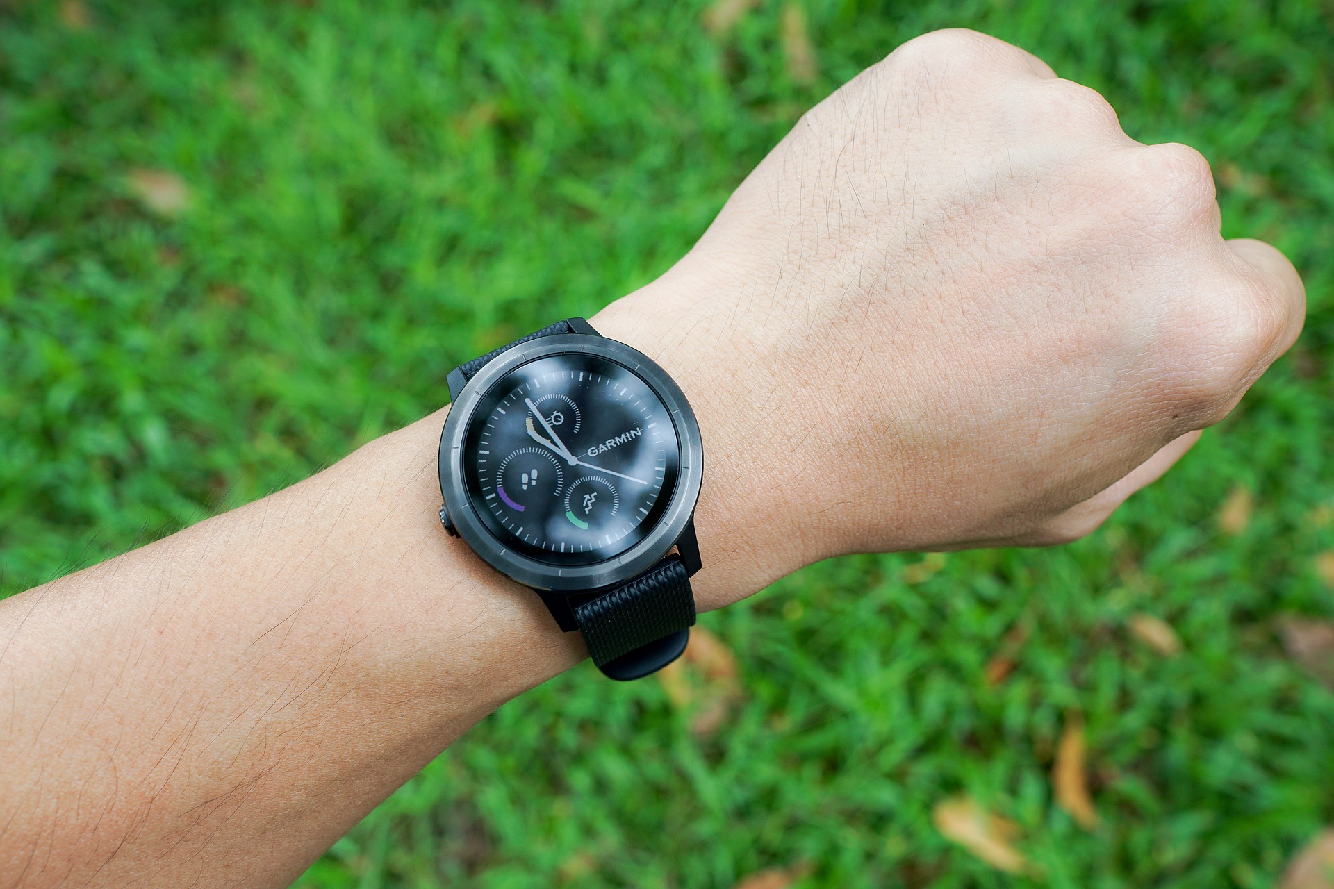 Tren SmartWatch Meningkat, Ini Alasan Orang Membelinya! 