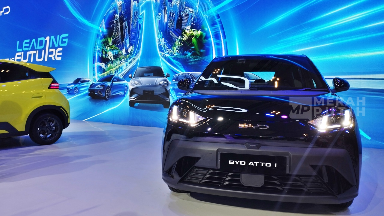 BYD Atto 1 Resmi Meluncur di GIIAS 2025, Mobil Listrik Mungil untuk Kota Besar