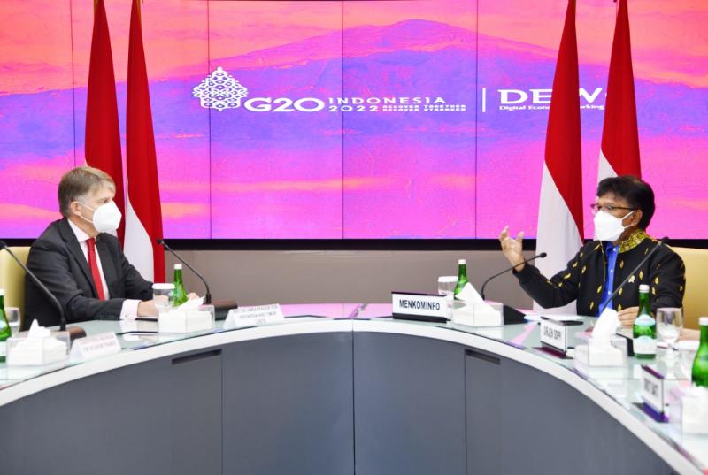 Indonesia dan Inggris Bahas Kerja Sama SATRIA-2