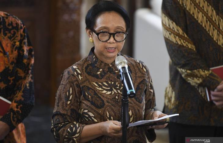 Mulai Hari Ini, WNA Dilarang Masuk ke Indonesia
