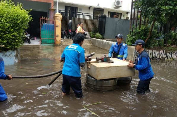 Diguyur Hujan, 17 Titik di Jakarta Ini Langsung Banjir