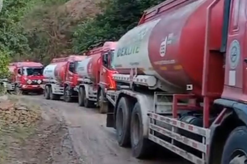 BBM Pertamina Langka di Labuan Bajo karena Perbaikan Jalan Rusak