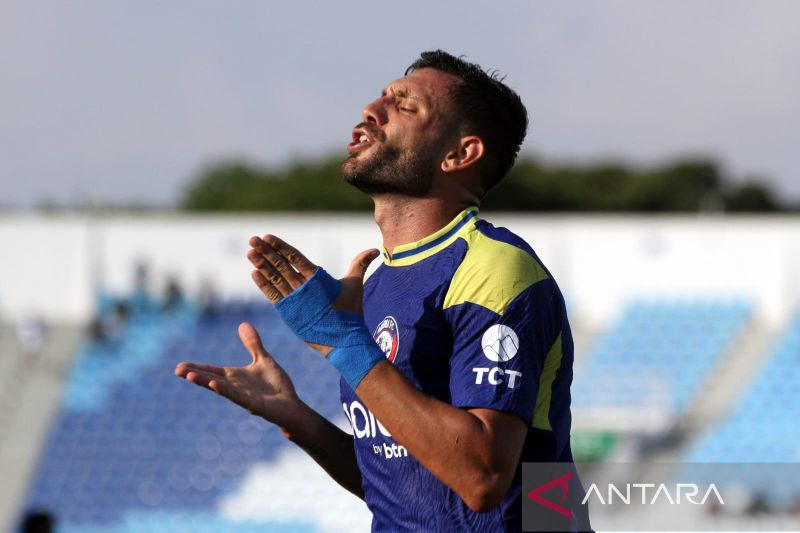 Arema FC Usung Kebangkitan saat Hadapi Persib Usai Dibekuk Dewa United FC